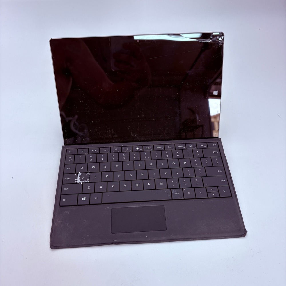 Microsoft Surface‎ 3 Model 1645 128GB Silver Tablet FOR PARTS